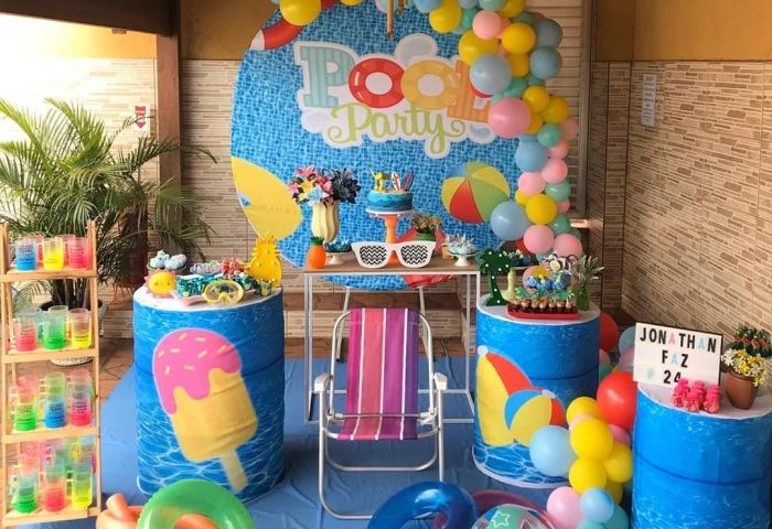 Swimming pool party decoration ideas