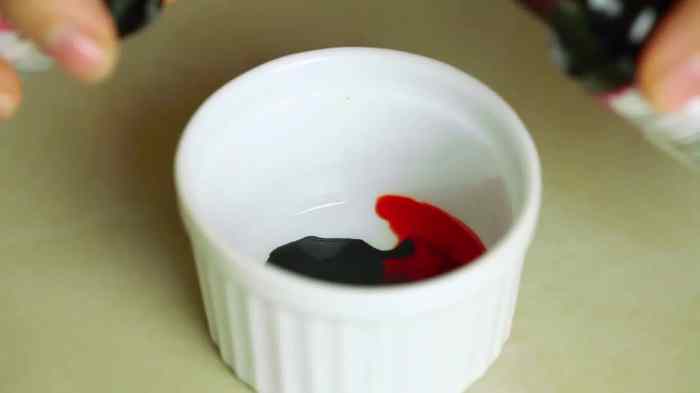 Colors to make black food coloring