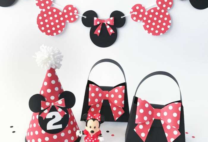 Minnie mouse party decoration