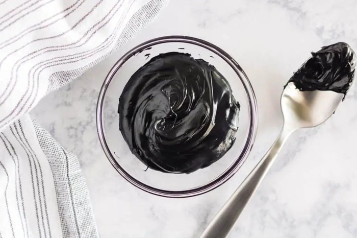 Make black frosting with food coloring