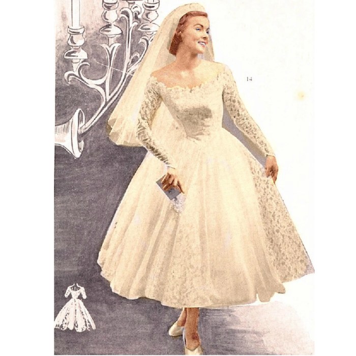 Short 50s wedding dress